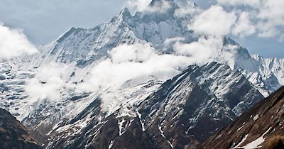 Annapurna Circuit round 20 days at Bodhi Tours and Treks